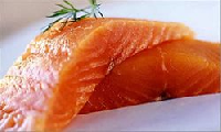 Больные раком, которые едят жирную рыбу, могут стать устойчивыми к химиотерапии