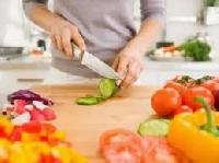 Диетологи назвали мешающие похудеть овощи